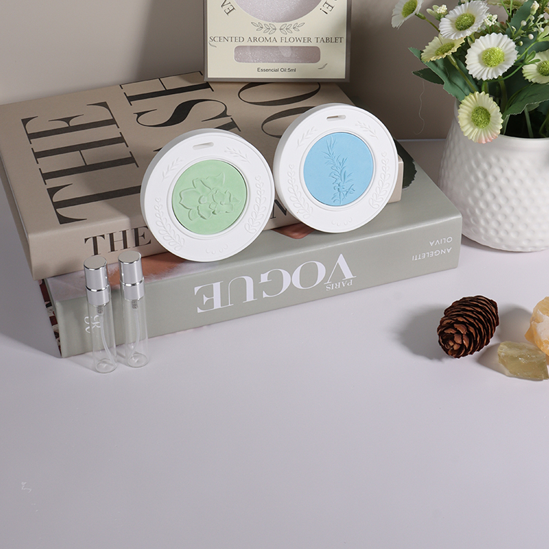 Aromatherapy ceramic tablets with essential oil