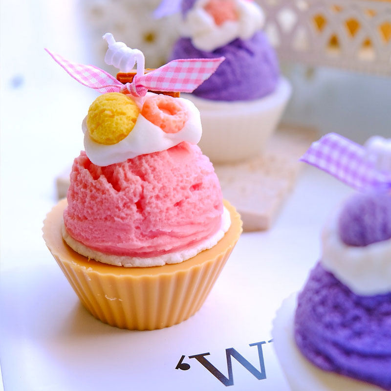 Dessert Shape Aromatherapy Candle Gift Box Lovely Romantic Female Gift (1)