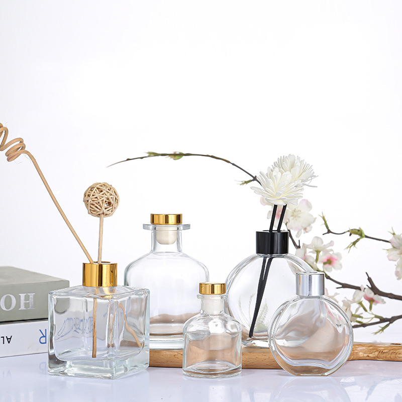 Crystal Glass Diffuser Bottle With Cap for Fragrance Reed Diffuser (1)